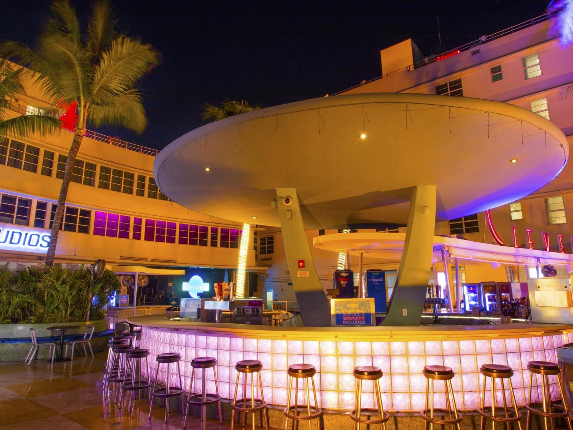 Clevelander Hotel (Adults Only) — Photos 3